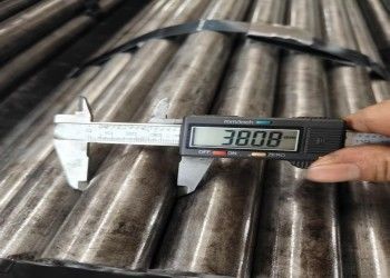 অ্যান্টি-রস্ট অয়েল কার্বন স্টিল পাইপ ASTM A106 ± 5% Tolerance