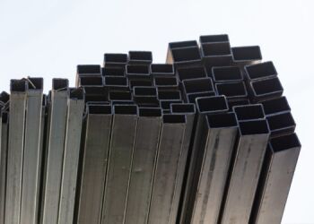 নির্মাণ ও যন্ত্রপাতির জন্য Q195-235 গ্রেডের হট রোলড বর্গাকার সেকশন স্টিল ফাঁপা সেকশন