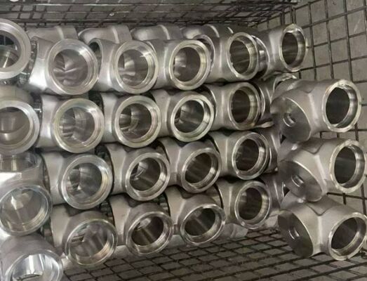 উচ্চ ক্ষয় প্রতিরোধের ইস্পাত পাইপ ফিটিং যথার্থ মেশিনিং সহনশীলতা +/- 0.01 মিমি এবং কাস্টমাইজড OEM সমর্থন